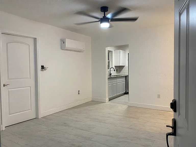 8690 Bumford Ave — Photo 10