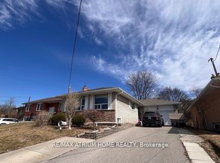 949 Willowdale Ave #B1, Toronto, ON M2M3C3