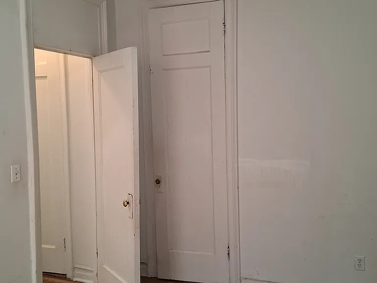 834 Riverside Dr #3E — Photo 8