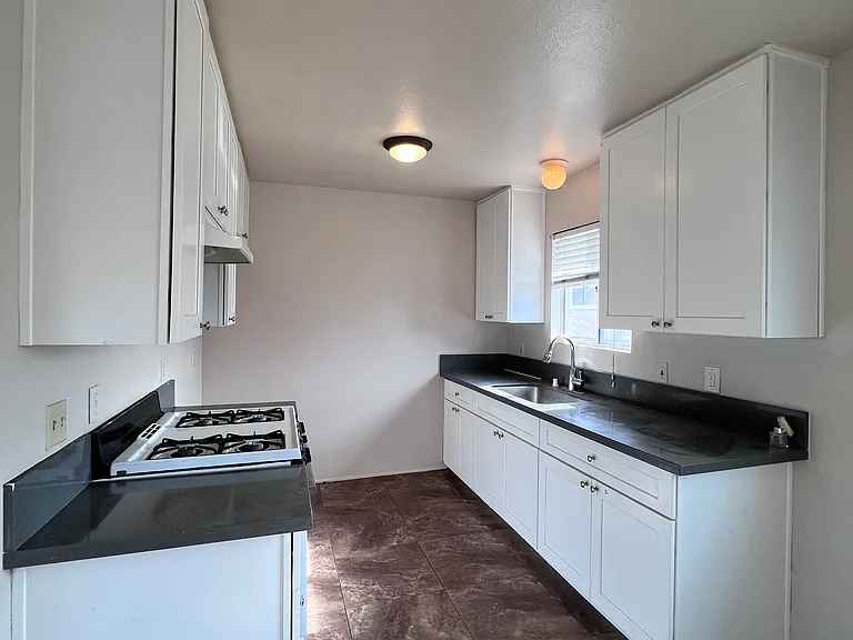 11310 La Mirada Blvd #2 — Photo 5
