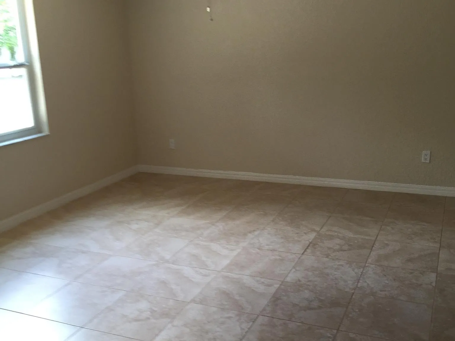 2 bed, 1.5 bath, 897 sqft, $1,700 — Photo 4