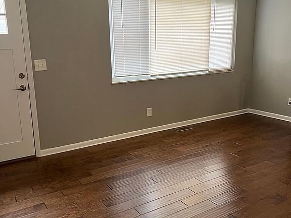 4th image of 4332 Beechmont Dr