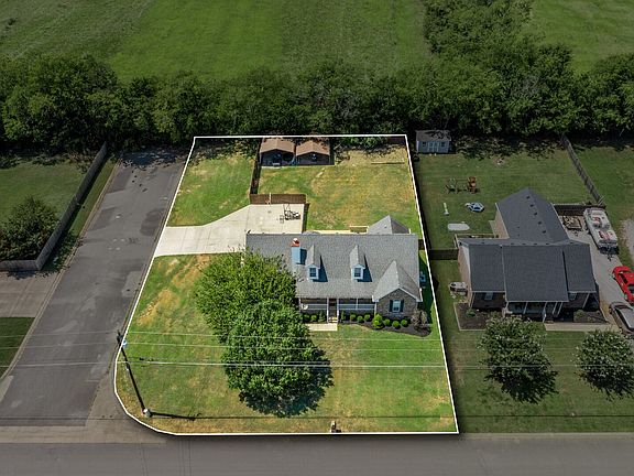 3rd image of 2203 Rankin Dr