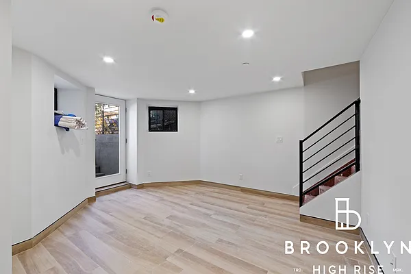 Rented by Brooklyn High Rise LLC | media 2