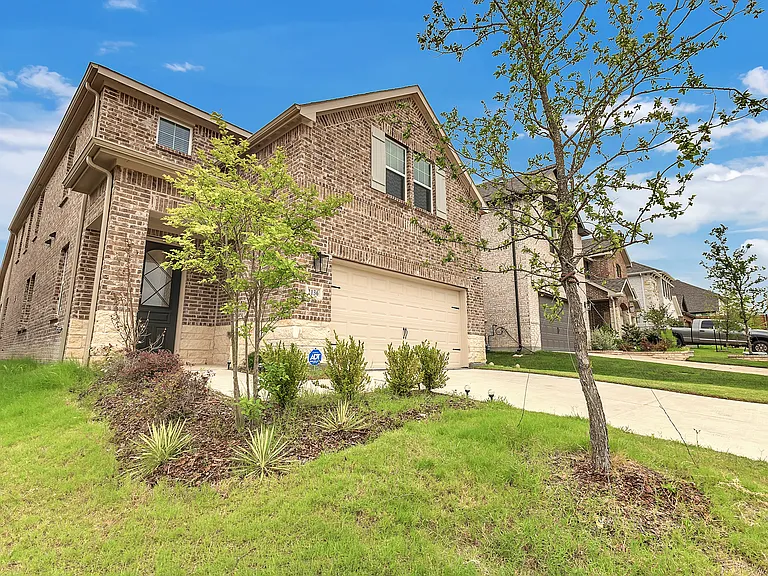 2136 Sunnymede Dr — Photo 34