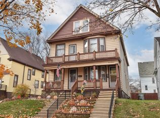 713 S 30th St #715, Milwaukee, WI 53215