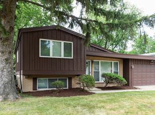 1018 E Maple St, Lombard, IL 60148