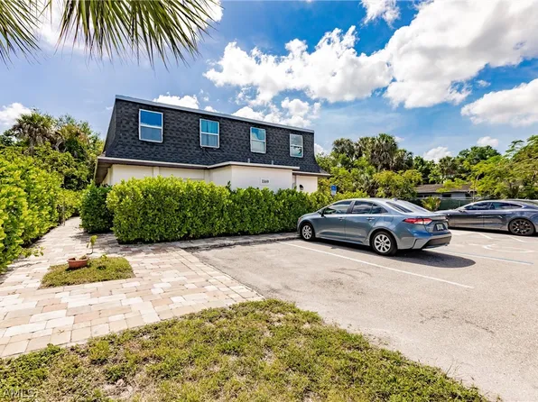 1169-1175 Veronica S Shoemaker Blvd, Fort Myers, FL 33916