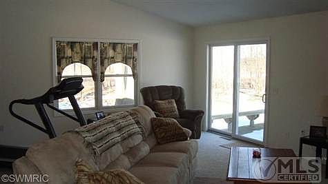 2nd image of 9603 Club House Dr W #592
