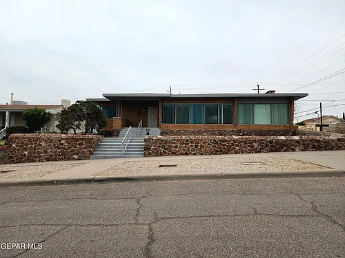 3431 Aurora Ave #1 Photo 1