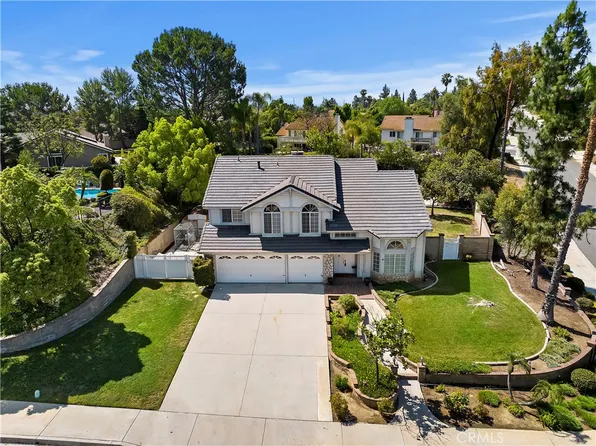 285 Magnolia Glen Dr, Riverside, CA 92506