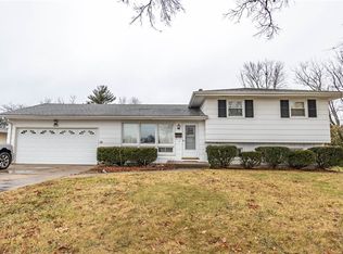 3076 E Fulton Ave, Decatur, IL 62521