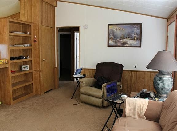 5th image of 2304 Long Creek Ct