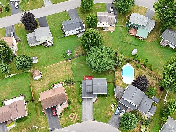 4th image of 5354 Vineyard Dr