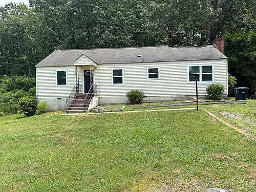 1003 McHann Dr Photo 1