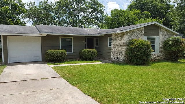 2nd image of 906 Stonegate Dr