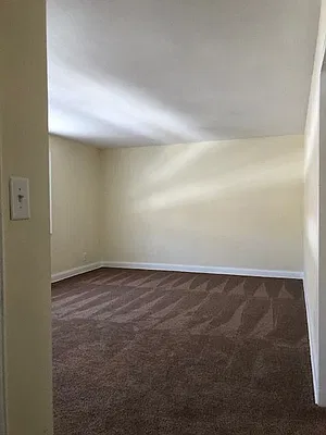 Rented by D S J Realty LLC | media 6