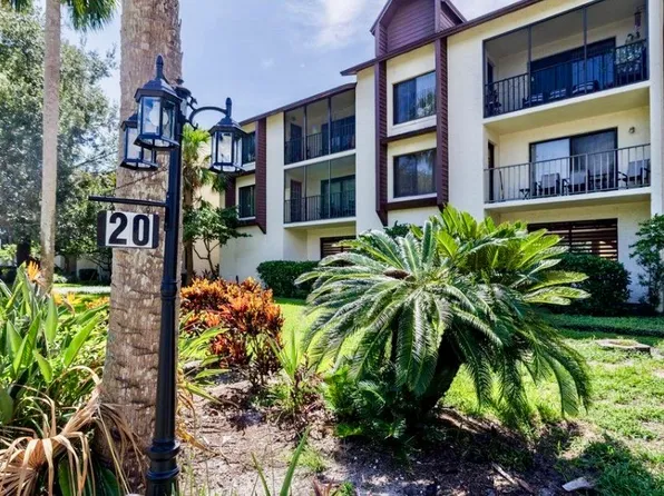 20 Tomoka Ave, Ormond Beach, FL 32174