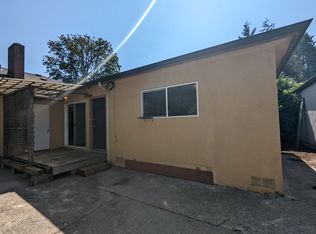 912 Almaden St, Eugene, OR 97402