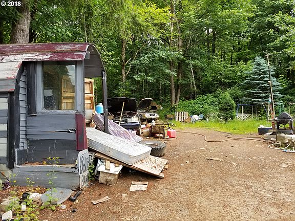 4th image of 181 Cathmar Park Ln