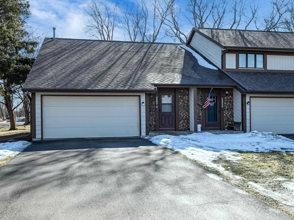 2895 W 4th St #2A, Appleton, WI 54914