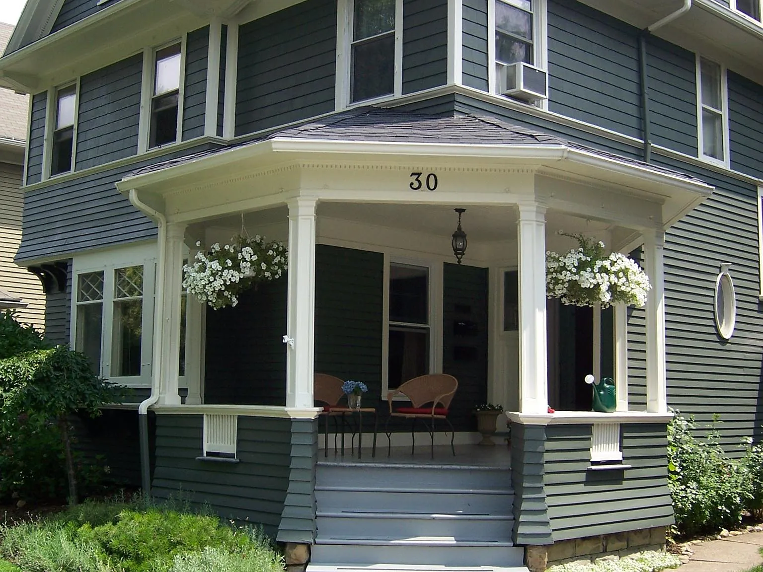 30 Beverly St — Photo 2