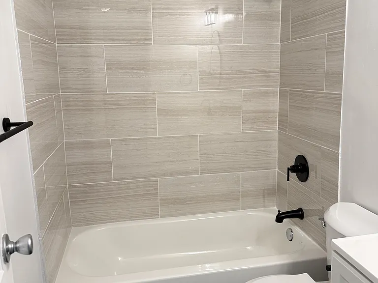 5831 Quantrell Ave #T4 — Photo 18