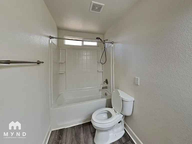 11680 Cervino Dr — Photo 16