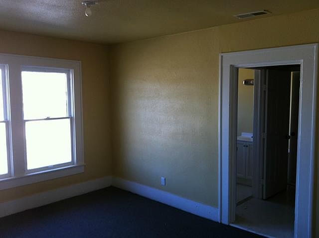 1st image of 422 N Marsalis Ave APT 1