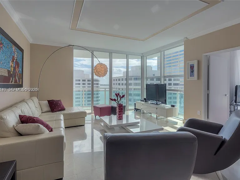 950 Brickell Bay Dr #1711 — Photo 4
