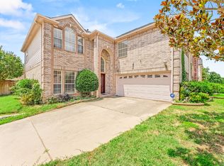 12928 Conifer Ln, Euless, TX 76040