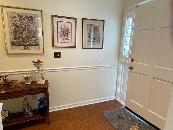 5th image of 9087 Delancey Cir