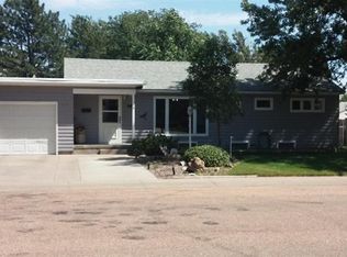512 Chesterfield Dr, Garden City, KS 67846