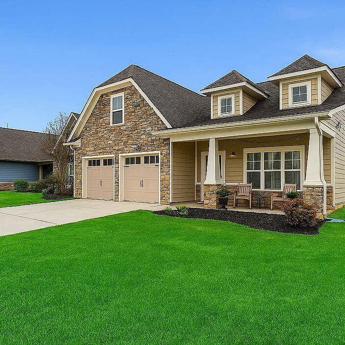 1st image of 2742 Waterhaven Dr