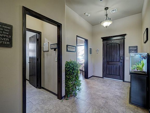 5th image of 2405 Coles Creek Ln