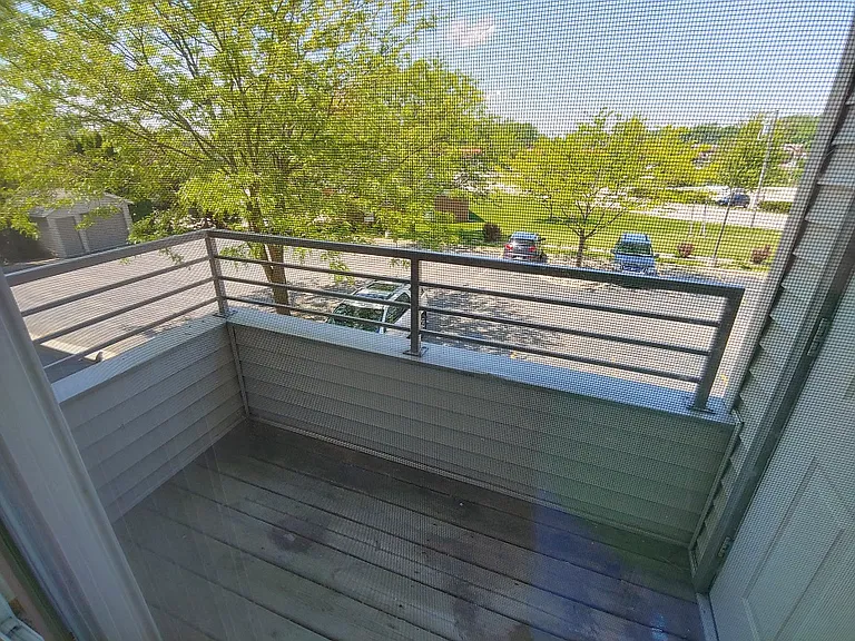 Johnson Place Apartments — Photo 20