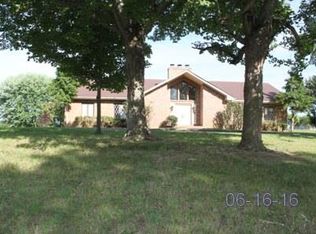 5644 New Chapel Rd, Springfield, TN 37172