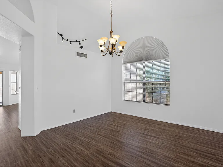 2524 E Indigo Brush Rd — Photo 15
