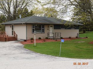 W2165 Shamrock Dr, Sheboygan, WI 53083