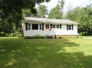 93 Homestead Rd, Holden, MA 01520