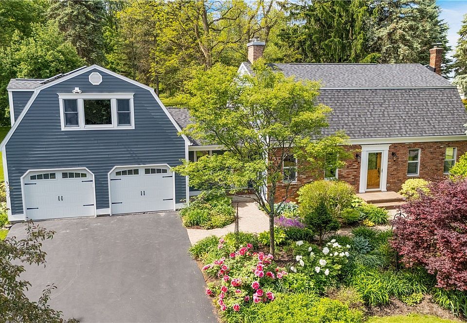 1st image of 7534 Broadfield Rd