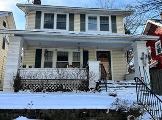 209 E Pacemont Rd, Columbus, OH 43202