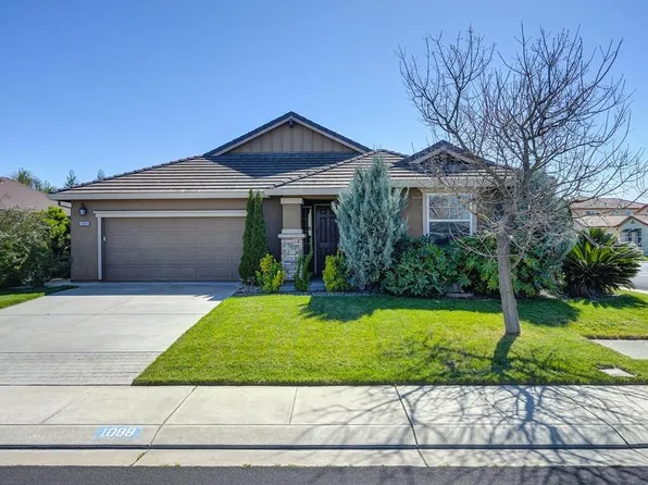 1088 Raccoon Valley Dr, Manteca, CA 95336