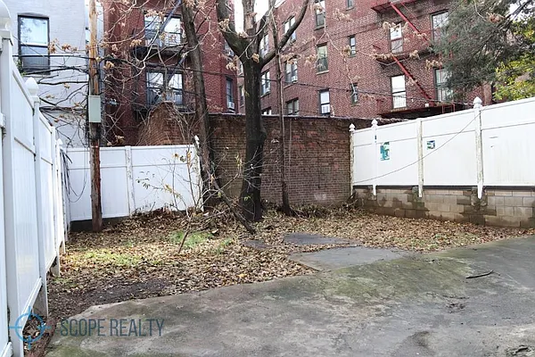 Rented by (Legacy) Scope Realty | media 9