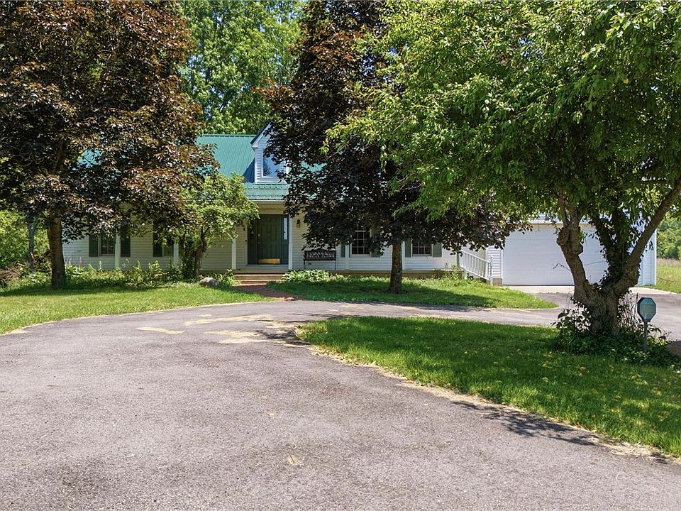 1st image of 471 Ogden Rd