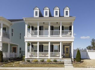 1100 Gloriosa St, Apex, NC 27523