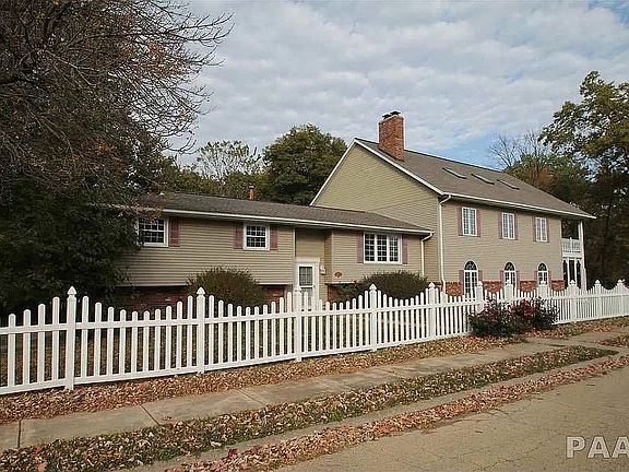 2nd image of 205 Alice Ave