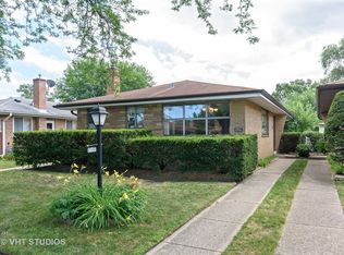 5029 Greenleaf St, Skokie, IL 60077