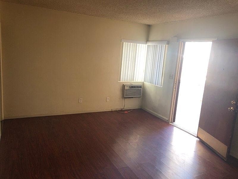 2nd image of 730 S Ford Blvd APT 1