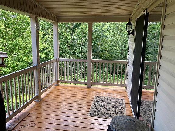 5th image of 1076 AMBER LAKE RD W W